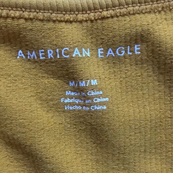 Mustard yellow crop top - Picture 3 of 3